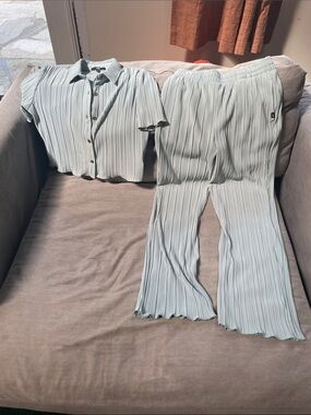 Vans Mint Green Pleated Wide-Leg Pants